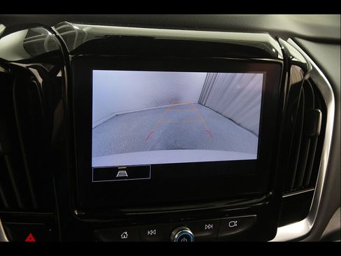 Certified 2023 Chevrolet Traverse LT FWD image 14