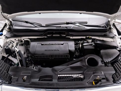 Used 2023 Honda Pilot Touring image 32