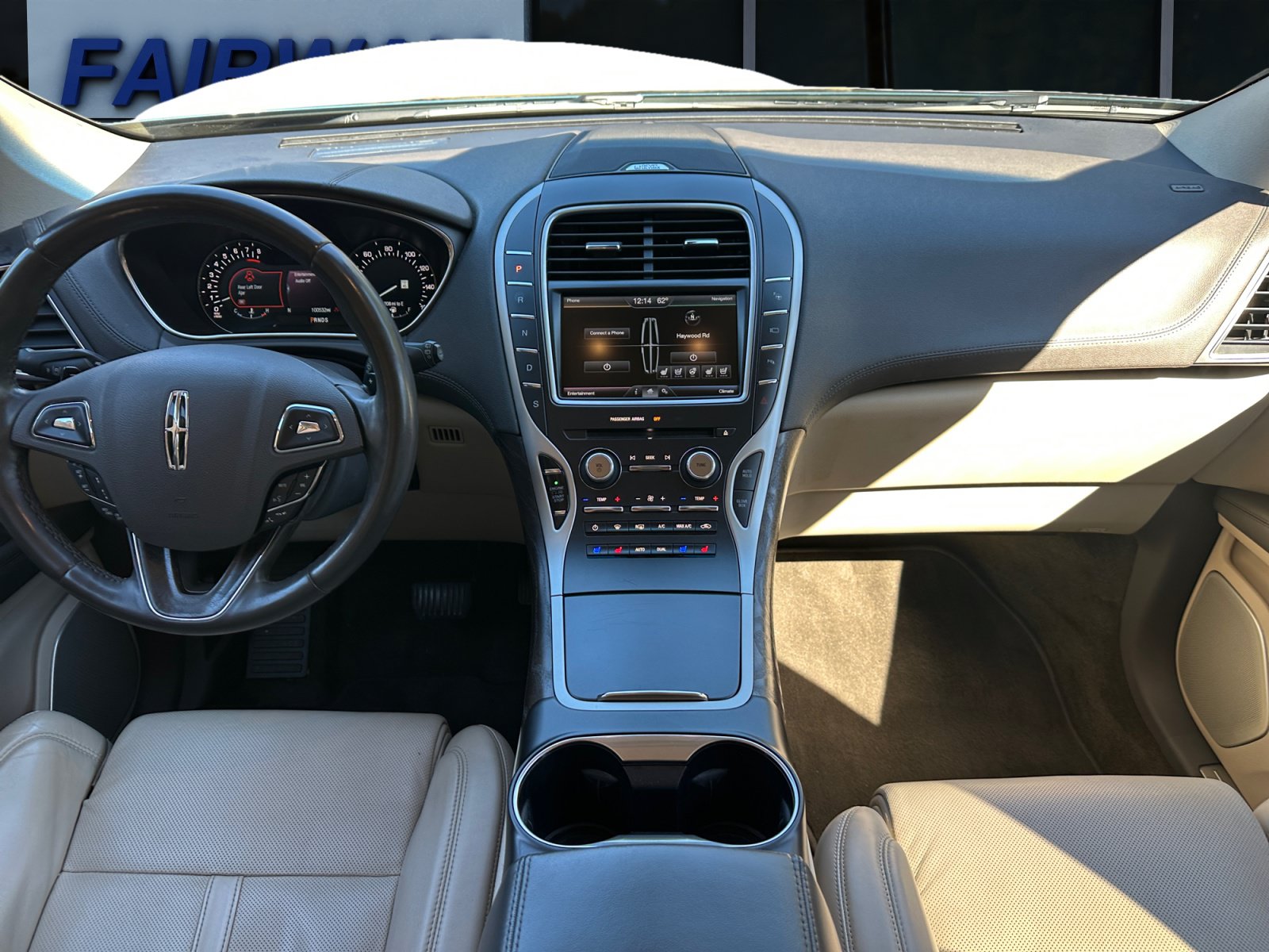 Used 2016 Lincoln MKX Reserve w/ Luxury Package AWD/4WD image 15
