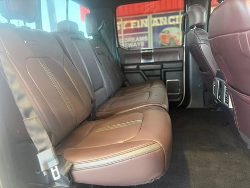 Used 2015 Ford F150 Platinum w/ Equipment Group 701A Luxury image 19