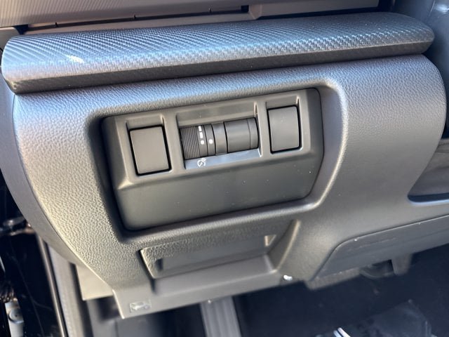 New 2026 Subaru Crosstrek 2.5i Limited AWD/4WD image 8
