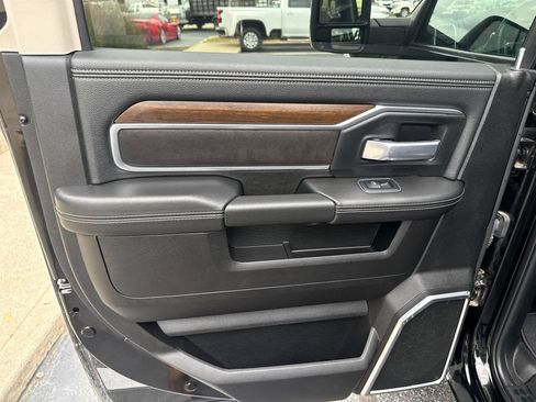 Used 2024 RAM 2500 Laramie w/ Safety Group AWD/4WD image 22