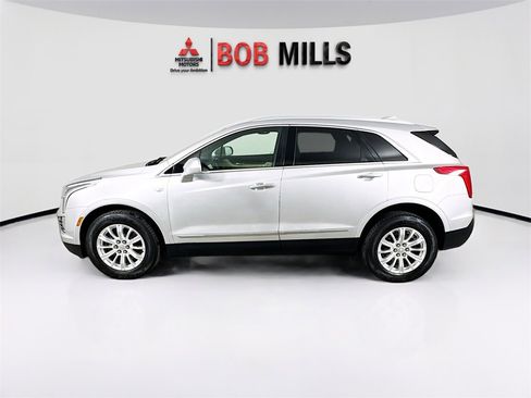 Used 2019 Cadillac XT5 FWD image 4