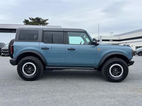 Used 2023 Ford Bronco Badlands AWD/4WD image 11