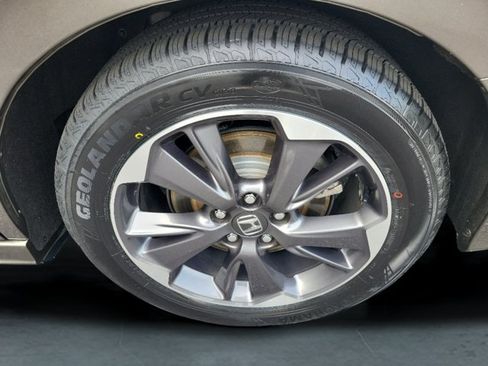 Used 2022 Honda Odyssey Elite image 9