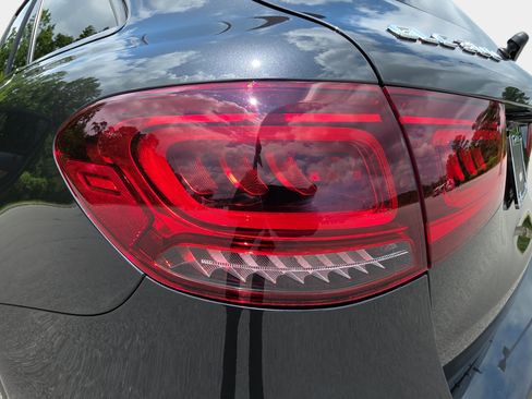 Used 2022 Mercedes-Benz GLC 300 image 35