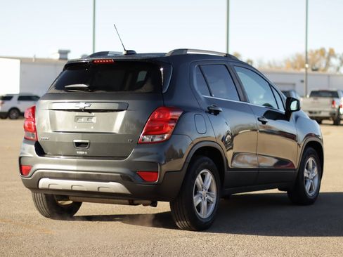Used 2017 Chevrolet Trax LT image 7