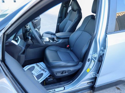 Certified 2025 Toyota RAV4 XSE image 34