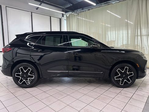 Certified 2024 Chevrolet Blazer RS w/ Driver Confidence II Package image 3