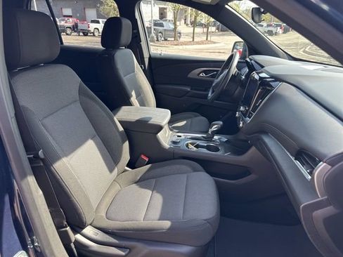 Used 2023 Chevrolet Traverse LT AWD/4WD image 31