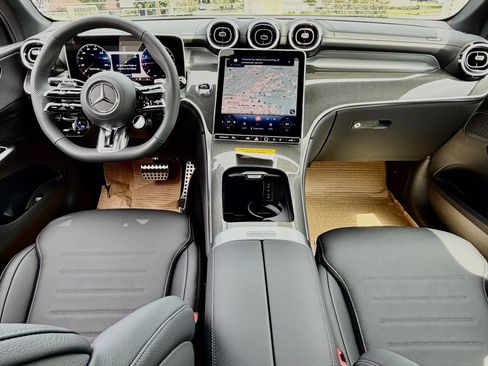 New 2026 Mercedes-Benz GLC 43 AMG 4MATIC image 33