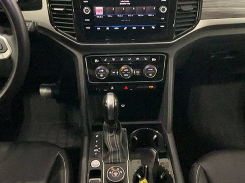 Used 2022 Volkswagen Atlas Cross Sport SE AWD/4WD image 21