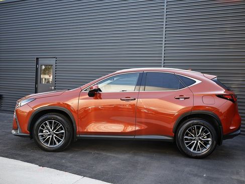 Used 2022 Lexus NX 350 AWD w/ Premium Package image 4