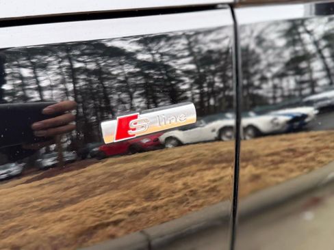 Used 2018 Audi A4 2.0T Ultra Premium Plus w/ Premium Plus Package image 15