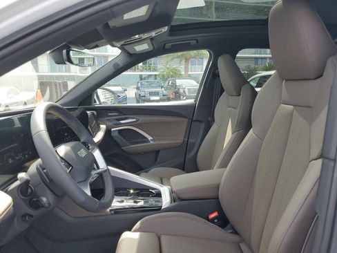 New 2025 Audi Q5 Premium Plus image 12