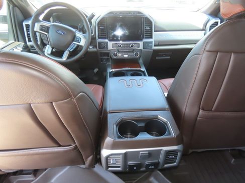 Used 2022 Ford F250 King Ranch w/ King Ranch Ultimate Package AWD/4WD image 20