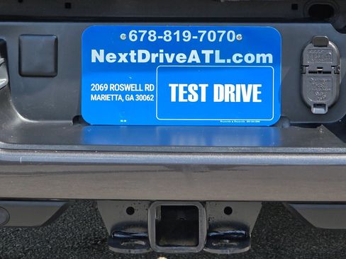 Used 2024 RAM 2500 Laramie AWD/4WD image 45