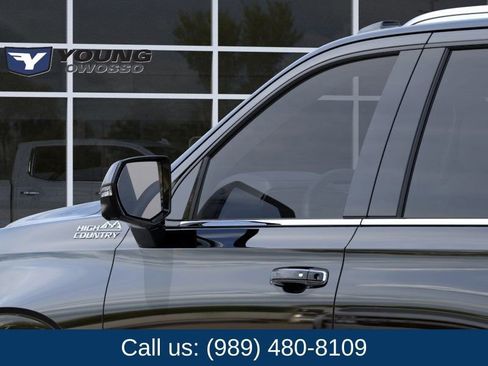 New 2026 Chevrolet Tahoe High Country AWD/4WD image 12