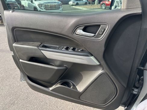 Used 2018 Chevrolet Colorado ZR2 image 21