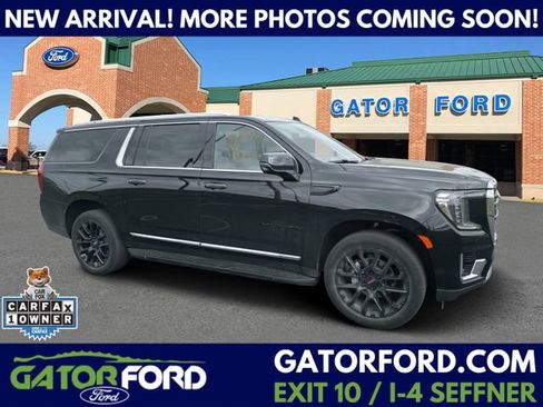 Used 2024 GMC Yukon XL SLT w/ SLT Luxury Package image 1