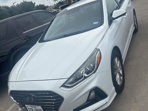 Used 2019 Hyundai Sonata SE FWD image 1