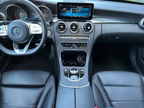 Used 2019 Mercedes-Benz C 300 Sedan image 17