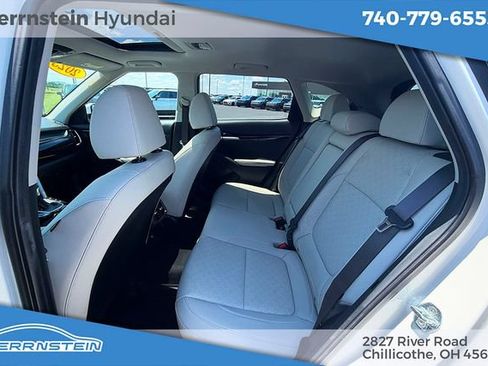 Used 2023 Kia Seltos EX AWD/4WD image 18