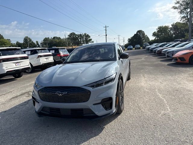 Used 2025 Ford Mustang Mach-E Premium w/ Sport Appearance Package AWD/4WD image 7