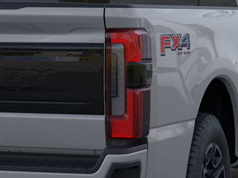New 2026 Ford F250 Platinum AWD/4WD image 21