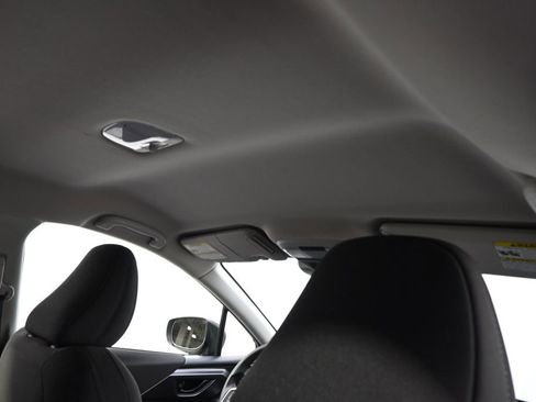 Certified 2024 Subaru Impreza 2.0i image 17