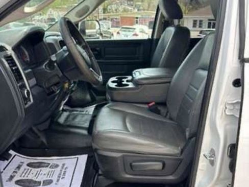 Used 2018 RAM 1500 Tradesman RWD image 13