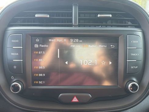 Certified 2024 Kia Soul LX w/ Option Group 015 image 16