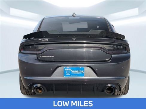 Used 2018 Dodge Charger SXT Plus RWD image 5