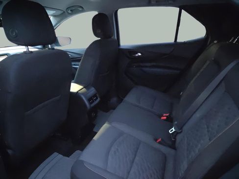 Used 2019 Chevrolet Equinox LT image 17