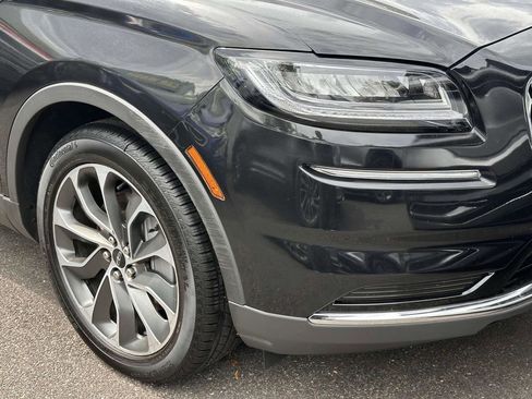 Certified 2023 Lincoln Nautilus Reserve w/ Luxury Package image 6