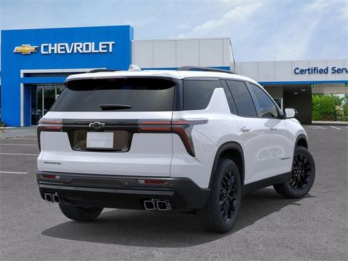 New 2026 Chevrolet Traverse LT w/ Midnight/Sport Edition image 4