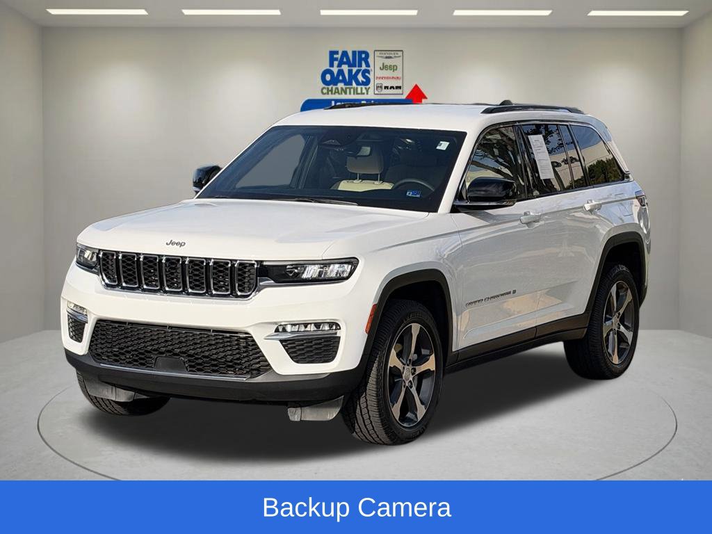 Used 2023 Jeep Grand Cherokee Limited AWD/4WD image 3