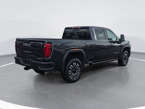 Certified 2024 GMC Sierra 2500 Denali Ultimate w/ Max Trailering Package AWD/4WD image 3
