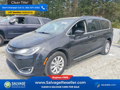 Used 2017 Chrysler Pacifica Touring-L