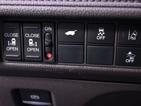 Used 2018 Honda Odyssey EX-L image 23