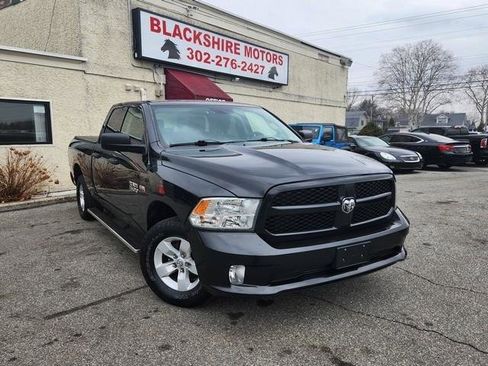 Used 2017 RAM 1500 Express image 1