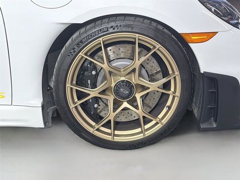 Certified 2025 Porsche 718 Cayman GT4 RS RWD image 14