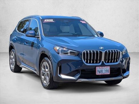 Used 2026 BMW X1 xDrive28i w/ Technology Package AWD/4WD image 3