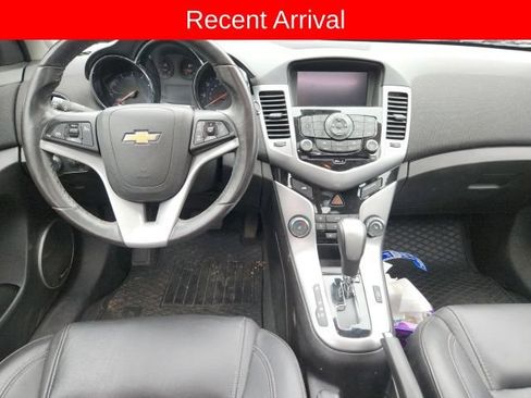 Used 2016 Chevrolet Cruze LTZ w/ Sun, Sound and Sport Package FWD image 7