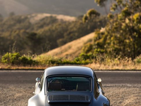 Used 1989 Porsche 911 Carrera 4 image 27