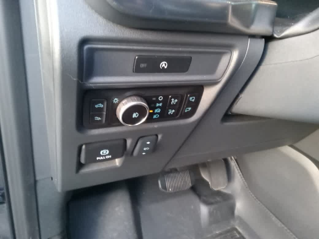 Used 2025 Ford F150 Raptor AWD/4WD image 18
