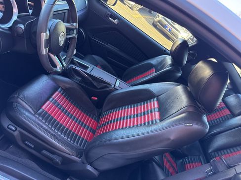 Used 2010 Ford Mustang Shelby GT500 image 18