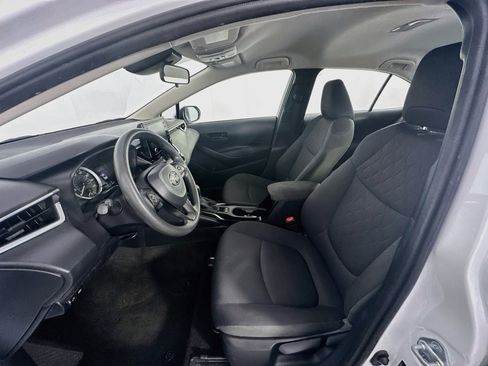 Used 2022 Toyota Corolla LE FWD image 13