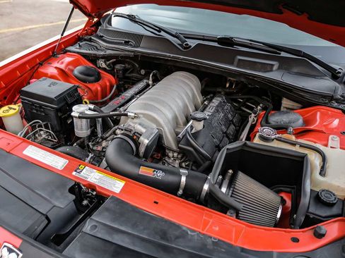 Used 2009 Dodge Challenger SRT8 w/ SRT Option Group II image 42