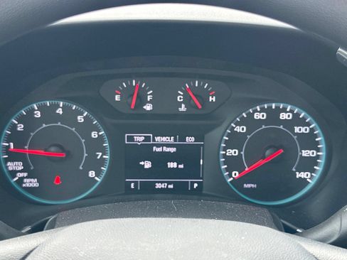 Used 2024 Chevrolet Equinox LS FWD image 28
